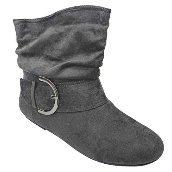 Women Buckle Detail Slouch Flat Heel Ankle Booties - Picture 2 of 6